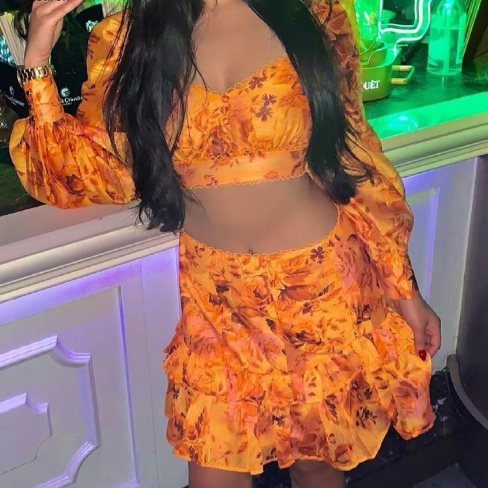 Matching top and bottom